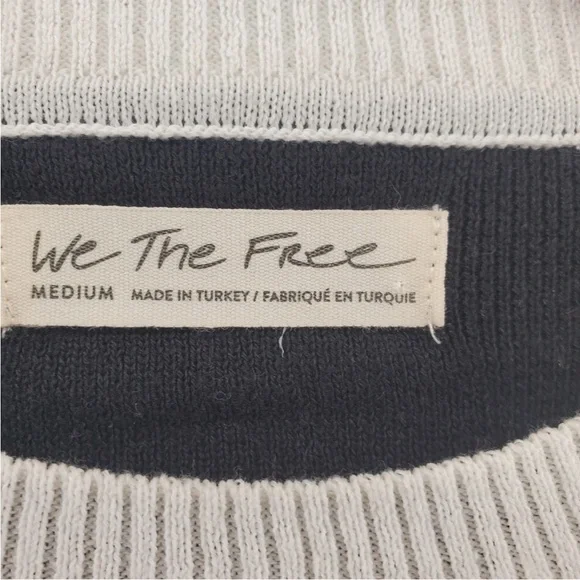 We the free people vintage cuffs rush sweater top size medium - Picture 10 of 10